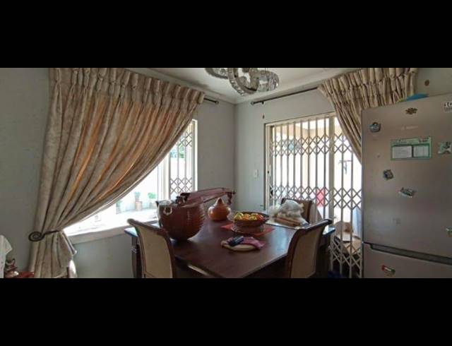 4 BEDROOM PROPERTY TO RENT IN DOUGLASDALE